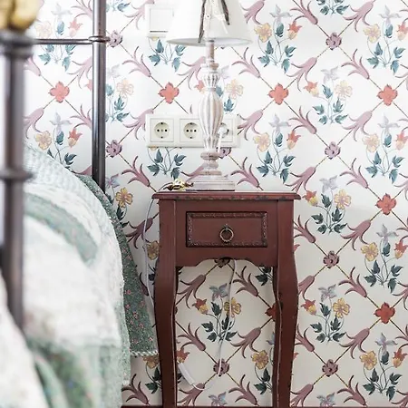 De Vrolijcke Bosmuis Bed & Breakfast 4*