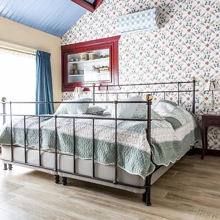 De Vrolijcke Bosmuis Bed & Breakfast