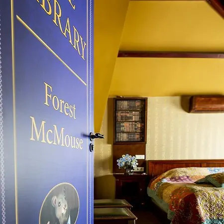 De Vrolijcke Bosmuis 4*