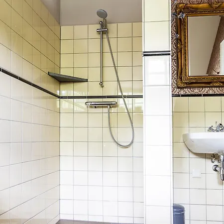 De Vrolijcke Bosmuis 4*