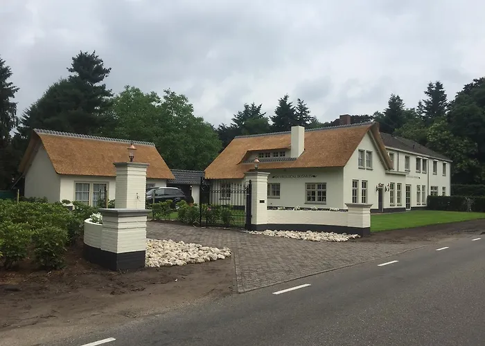 Bed & Breakfast De Vrolijcke Bosmuis Bergeijk