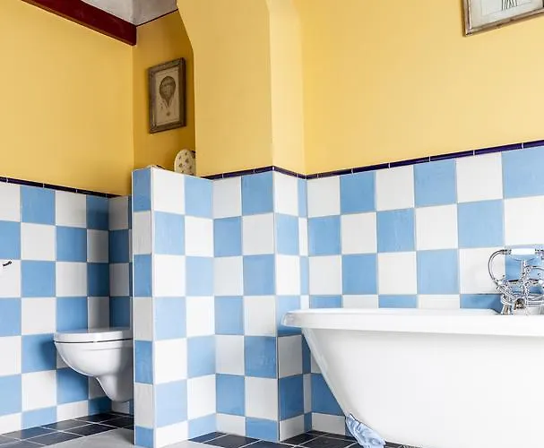 Bed & Breakfast De Vrolijcke Bosmuis 4*